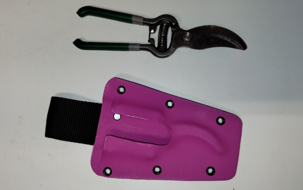 pink pruner holder